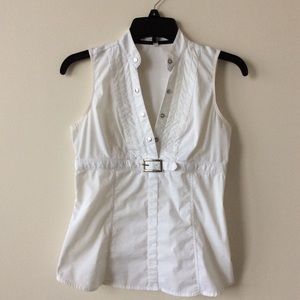 White sleeveless stretch shirt by Express